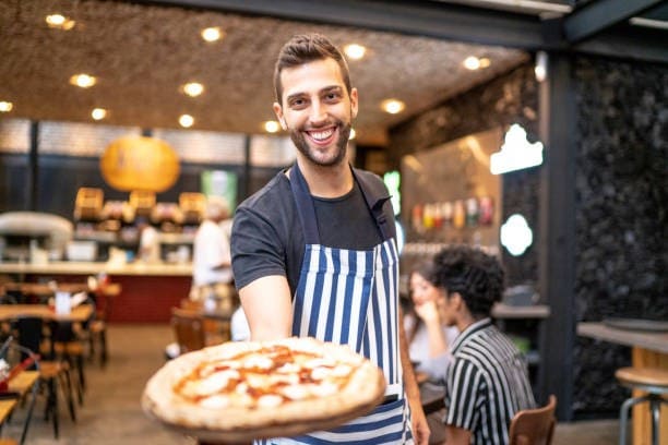 Educación del personal en pizzerías
