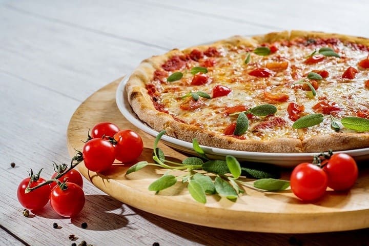 Optimización de recursos en pizzerías